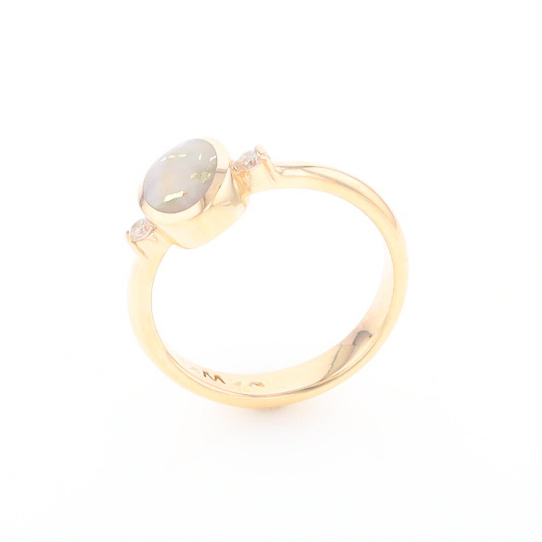 Gold Quartz Ring Oval Inlaid Design Center with .06ctw Round Diamonds