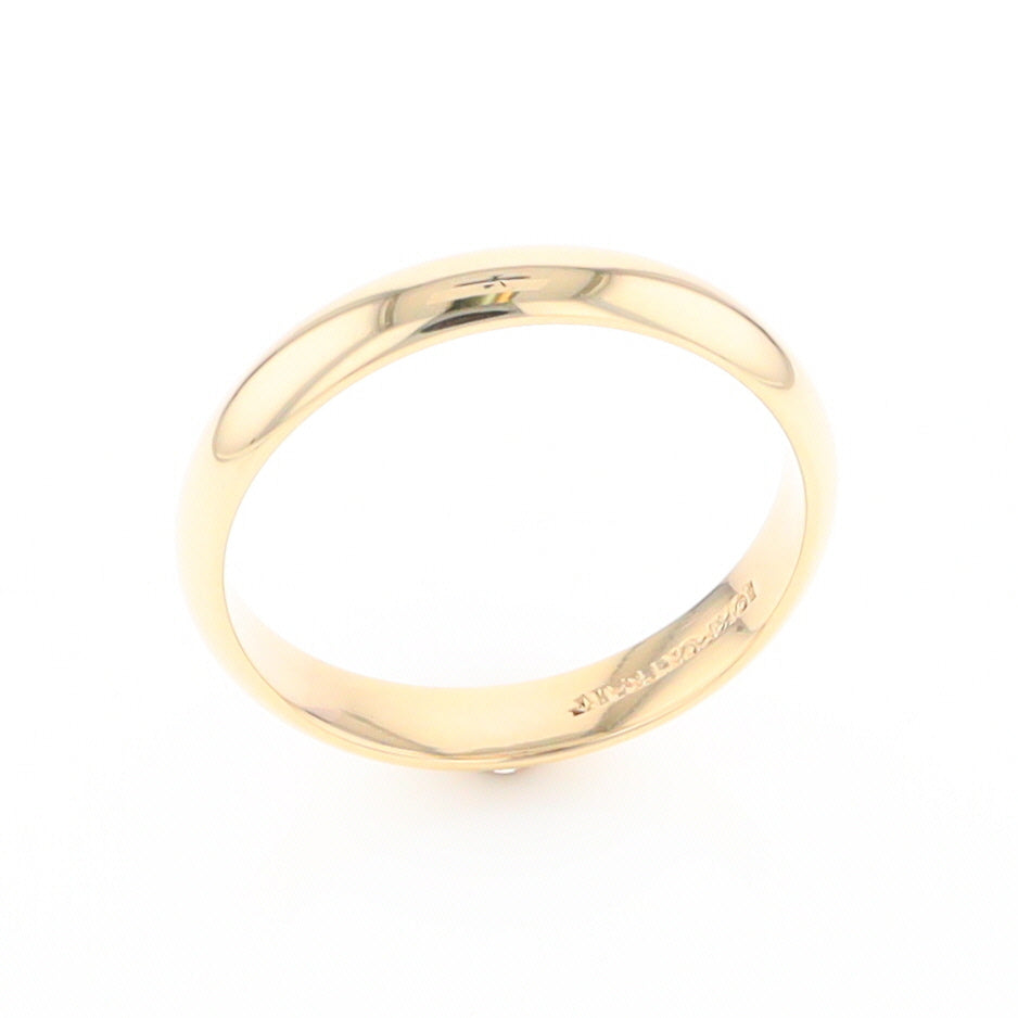 Plain Gold Men's Wedding Band