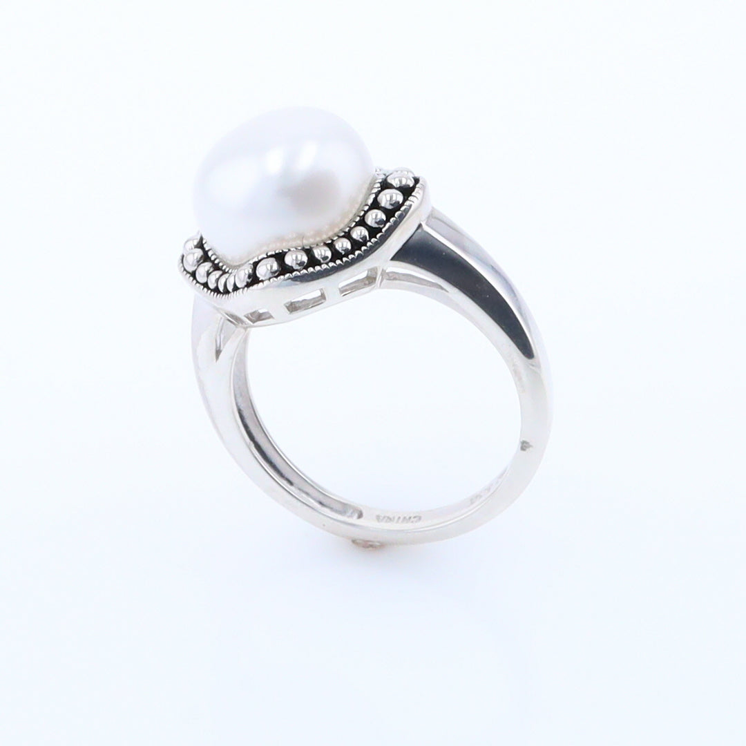 Pearl with Milgrain Halo Ring