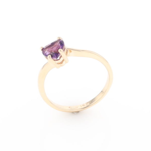 Heart Amethyst Ring