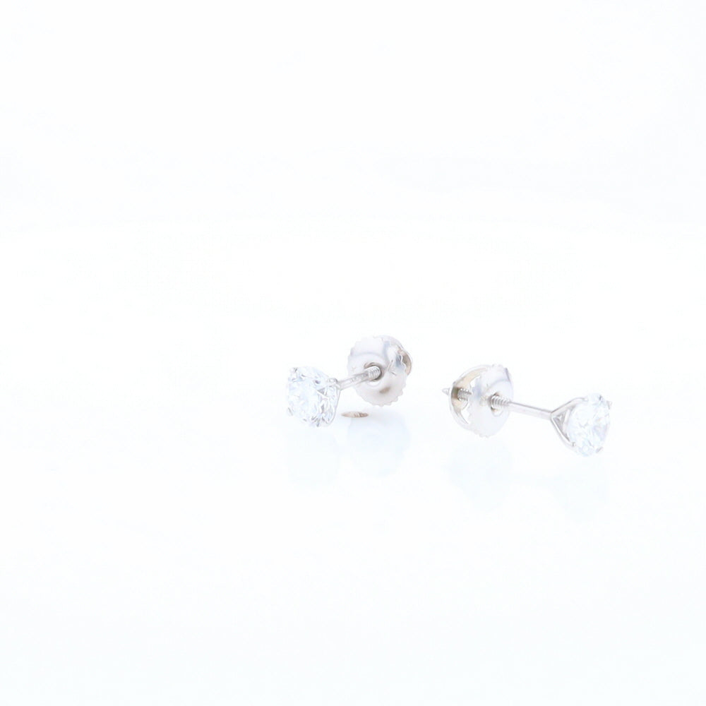 1.06ctw Diamond Stud Earrings