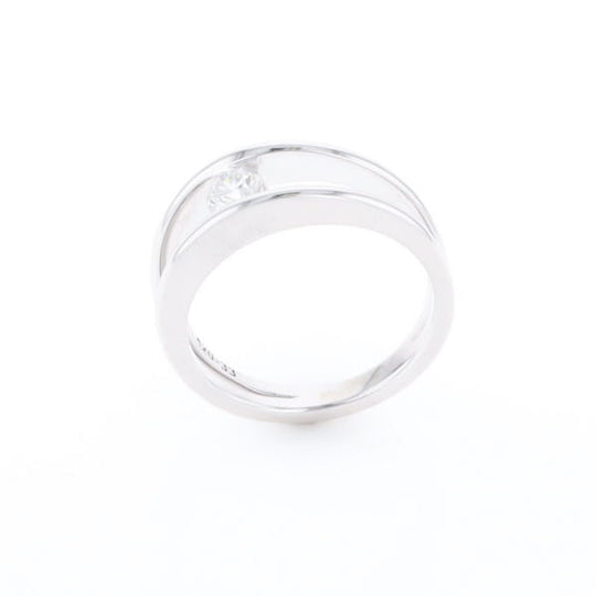 Kiss Ring