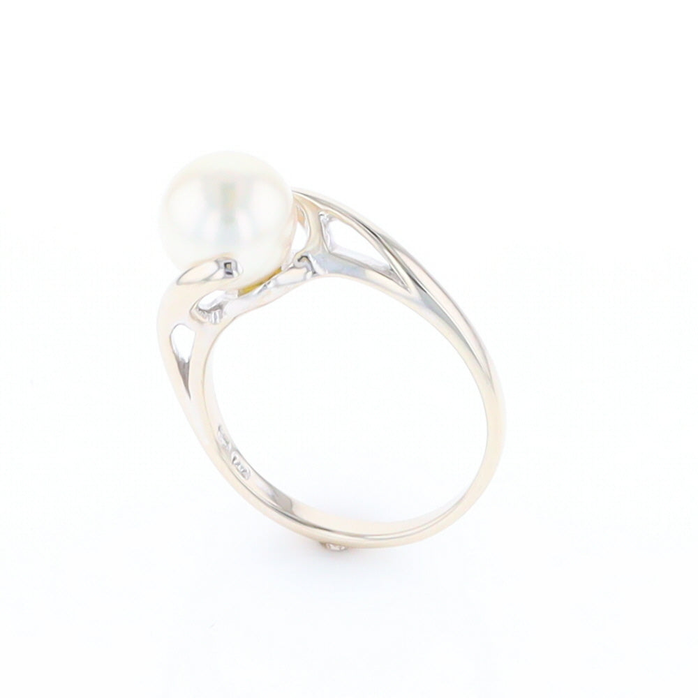 Pearl Solitaire Bypass Ring