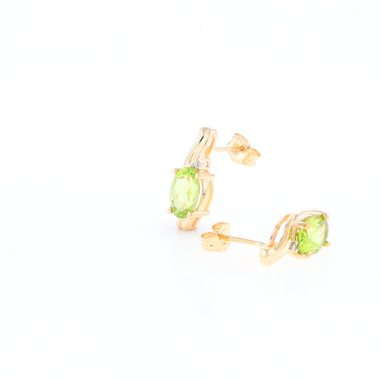 Peridot Ribbon Stud Earrings