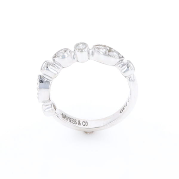 Simply Vintage Wedding Band (White Gold)