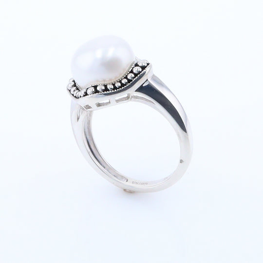 Pearl with Milgrain Halo Ring