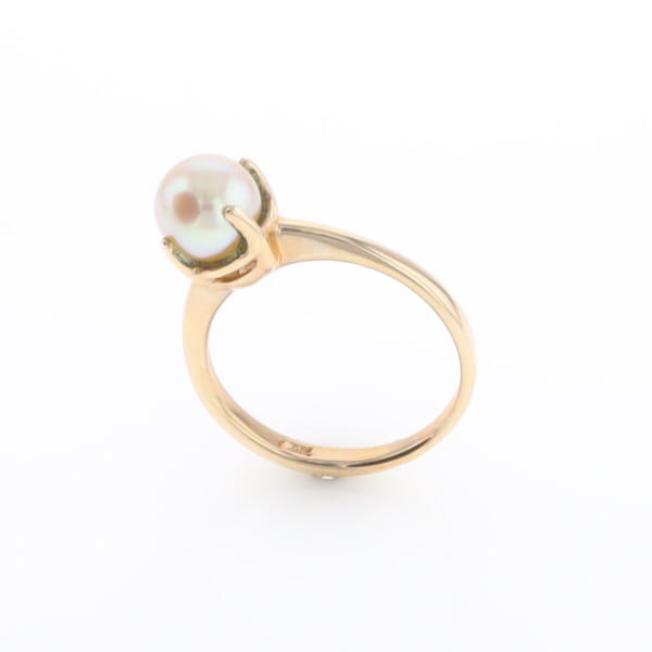 Solitaire Cultured Pearl Ring