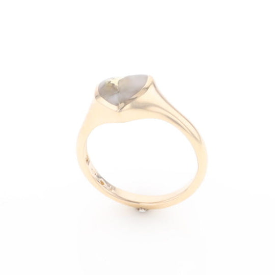 Gold Quartz Ring Heart Shape Inlaid Design