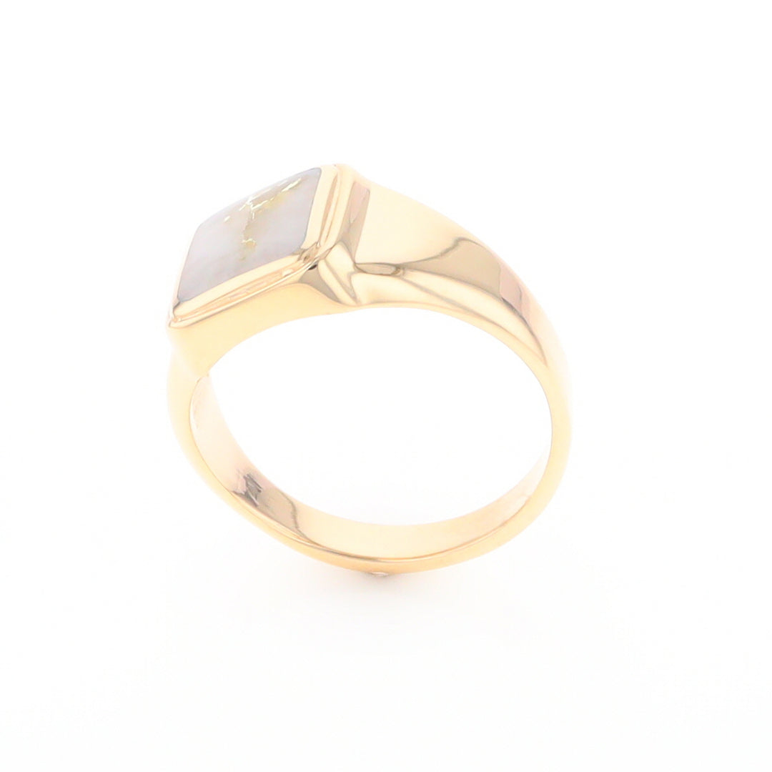 Gold Quartz Ring Square Inlaid Design