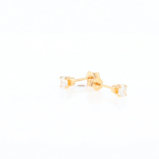 0.34ctw Diamond Stud Earrings