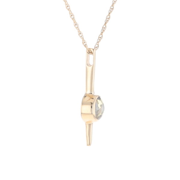 Gold Quartz Necklace Bar Design Round Fine Quality Inlaid Pendant