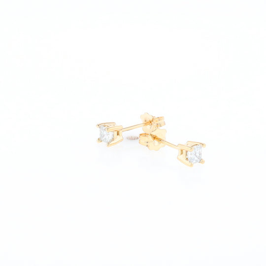 0.38ctw Diamond Stud Earrings