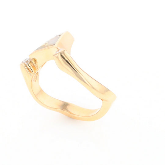 Gold Quartz Ring Triangle Inlaid Design With .14ctw Round Diamonds