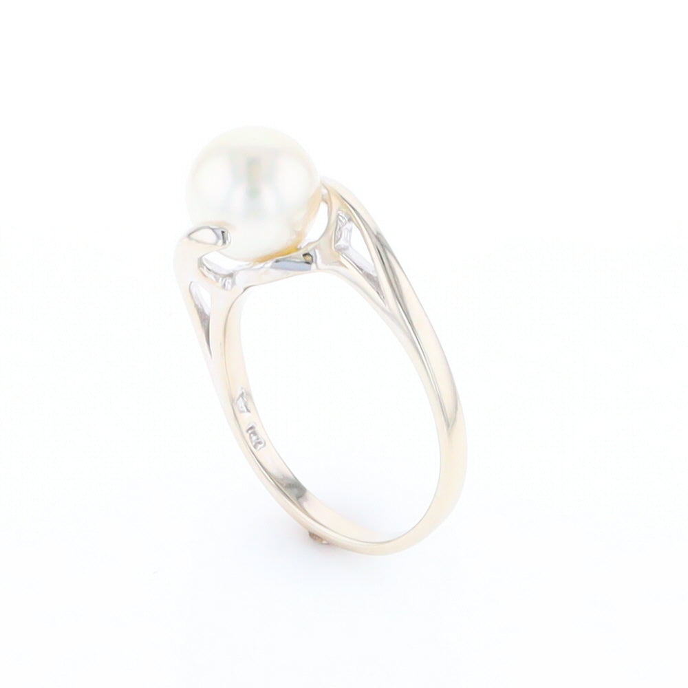 Pearl Solitaire Bypass Ring