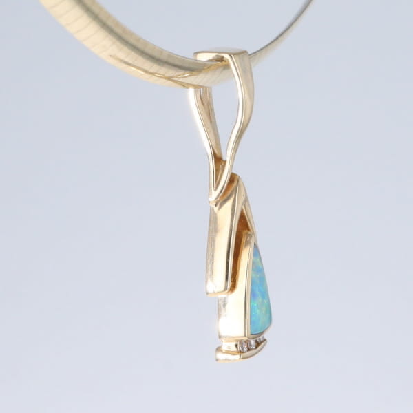 Opal Pendant Triangle Inlaid Design with .06ctw Round Diamonds