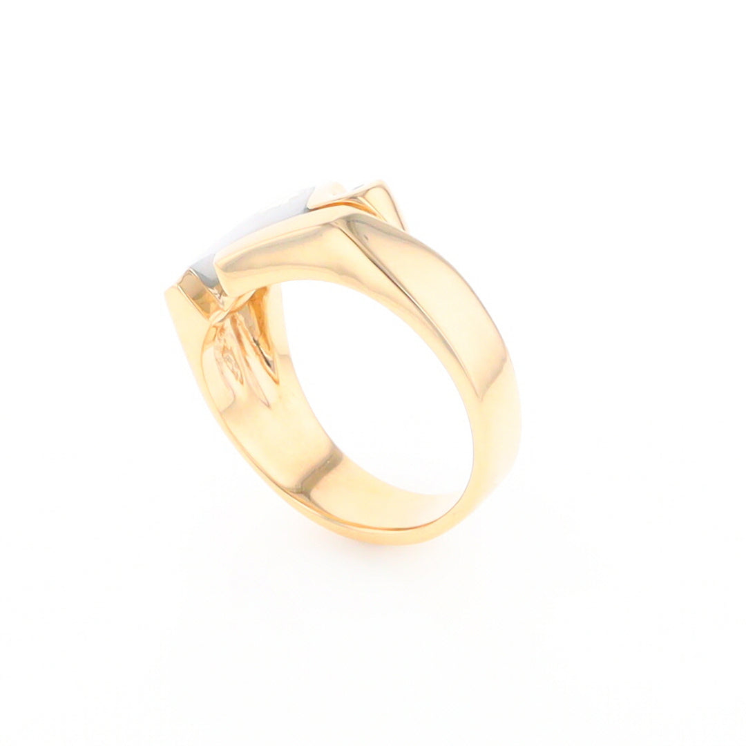 Gold Quartz Ring Geometric Shape Inlaid with 0.30ctw Round Diamonds