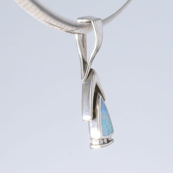 Opal Pendant Triangle Inlaid Design with .06ctw Round Diamonds