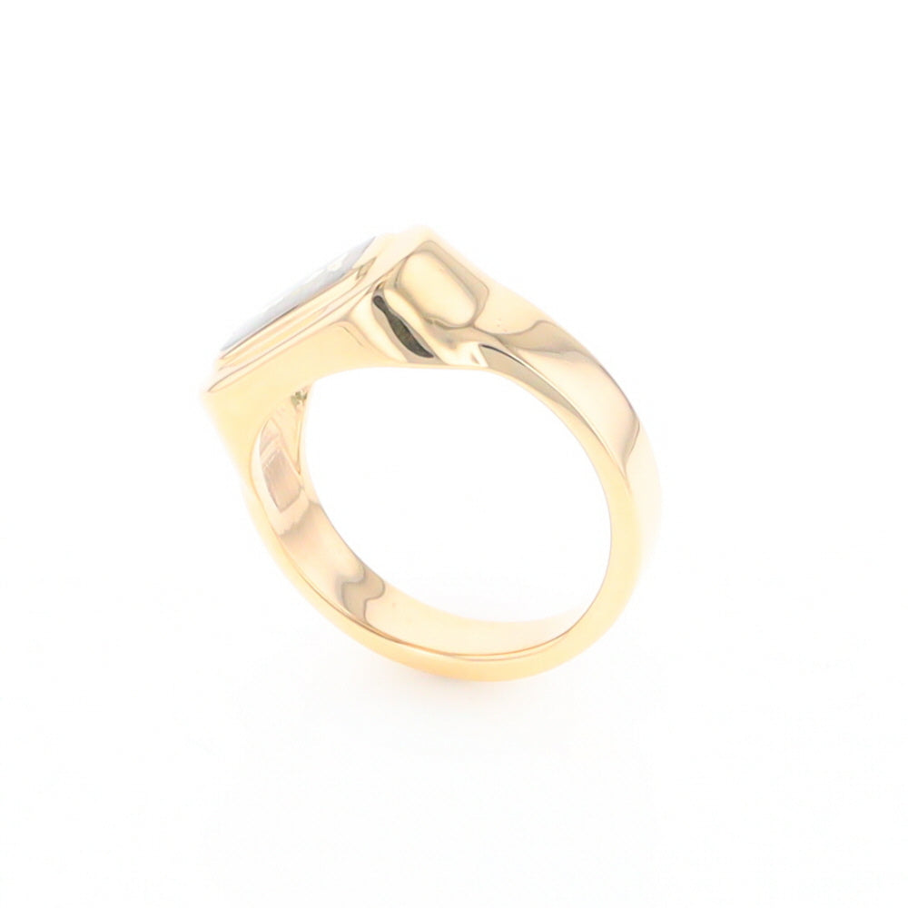 Gold Quartz Ring Oval Inlaid Design - G2