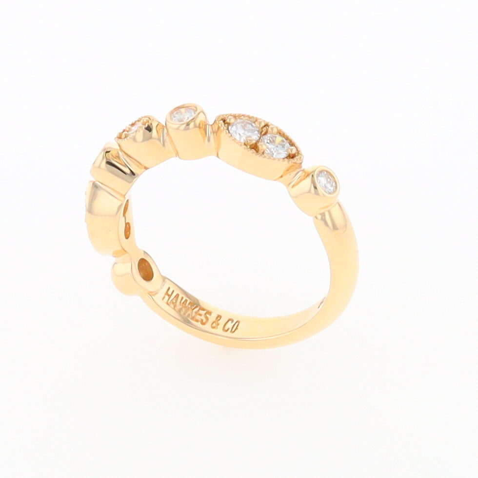 Simply Vintage Wedding Band (Yellow Gold)