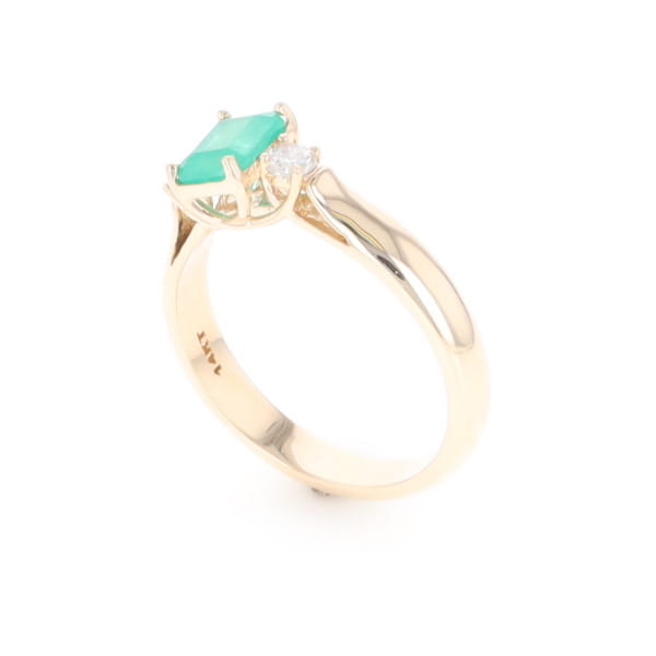 Emerald 3-Stone Trellis Ring