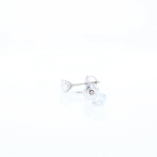 1.06ctw Diamond Stud Earrings