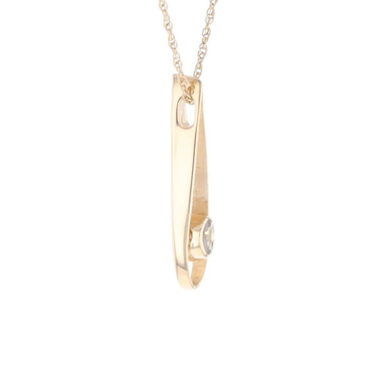 Open Teardrop Round Gold Quartz Inlaid Pendant