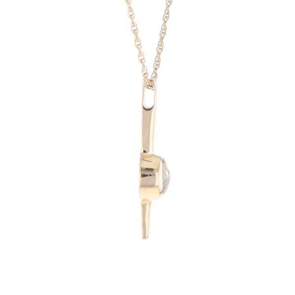 Gold Quartz Necklace Bar Design Round Fine Quality Inlaid Pendant
