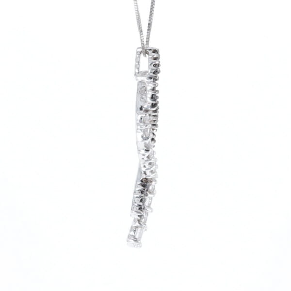 Ribbon Necklace With Black and White Diamonds