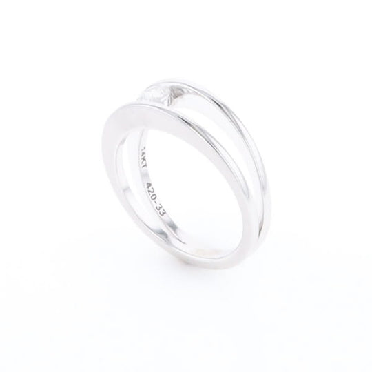 Kiss Ring