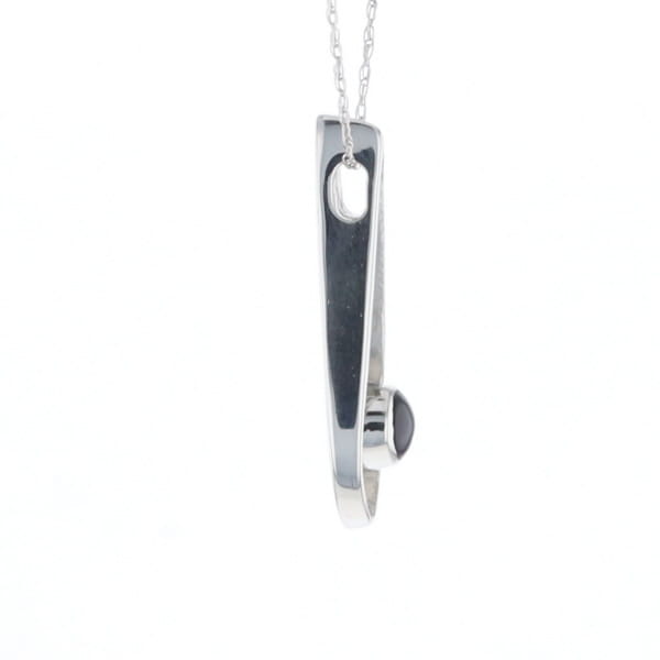 Open Teardrop Round Onyx Inlaid Pendant