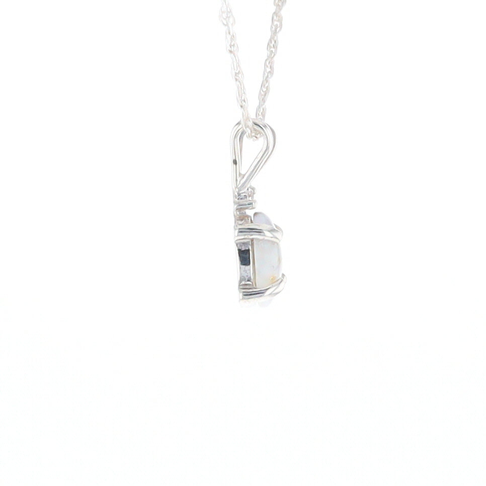 Gold Quartz Cabochon Necklace