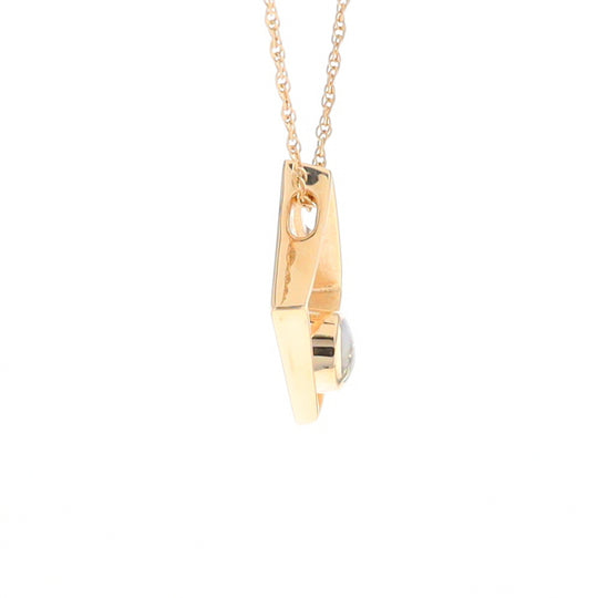 Open Square Gold Quartz Round Inlaid Pendant