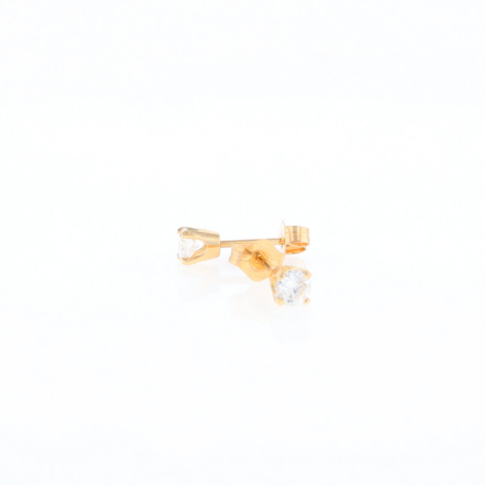 0.34ctw Diamond Stud Earrings