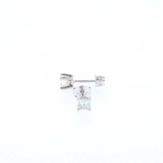 0.51ctw Diamond Stud Earrings