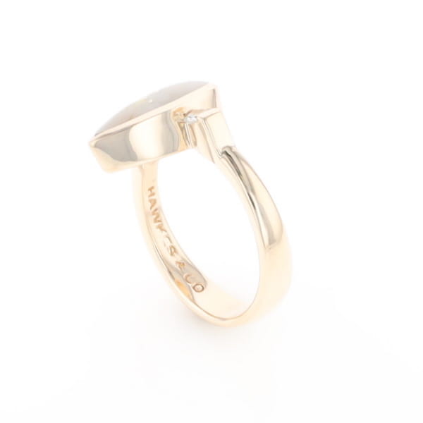 Gold Quartz Ring Pear Shape Inlaid with .18ctw Round Diamonds