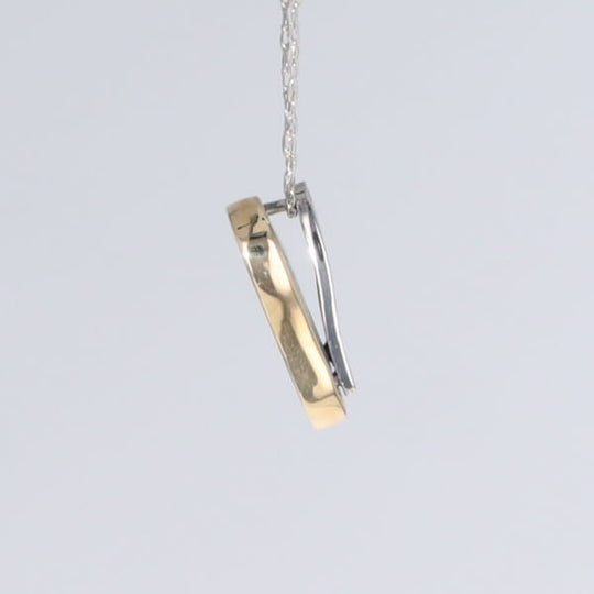 Opal Pendant Inlaid Single Sandal Design