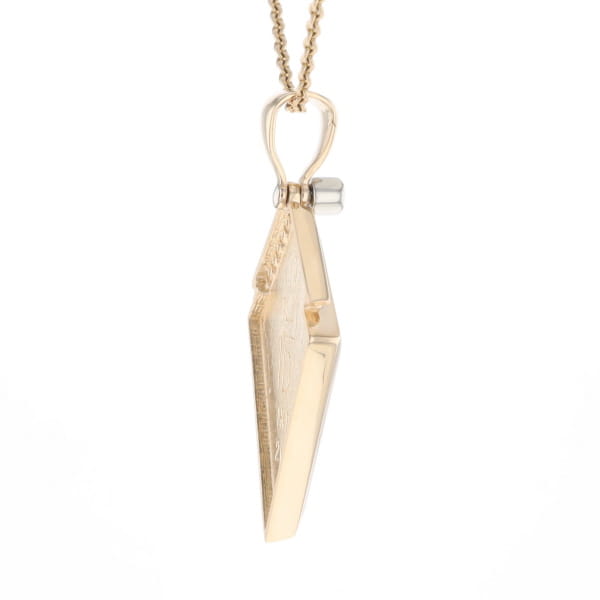 Gold Quartz Necklace Kite Shape Inlaid Pendant with .27ctw Diamonds