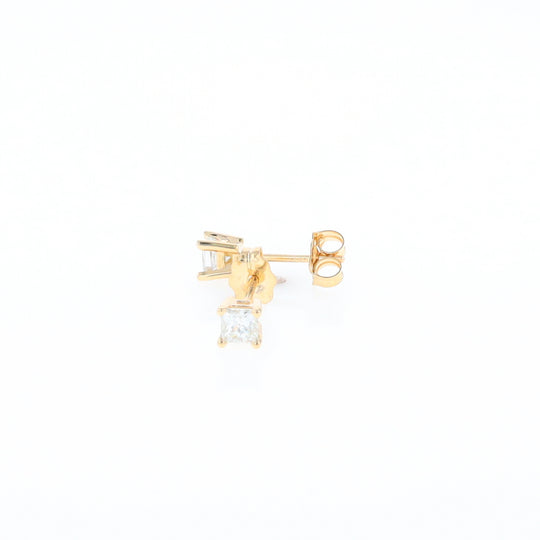 0.39ctw Diamond Stud Earrings