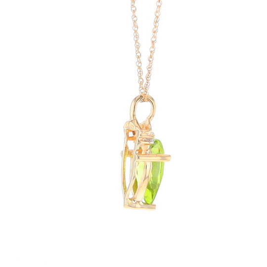 Pear-Shaped Peridot Necklace