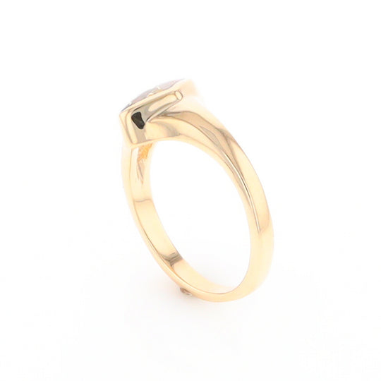 Gold Quartz Ring Diamond Shape Inlaid Design