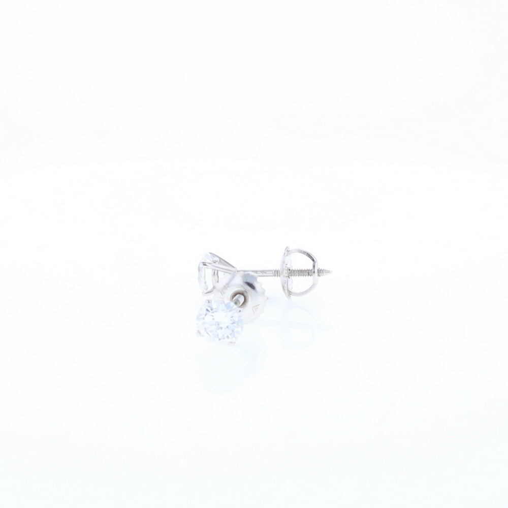 1.06ctw Diamond Stud Earrings