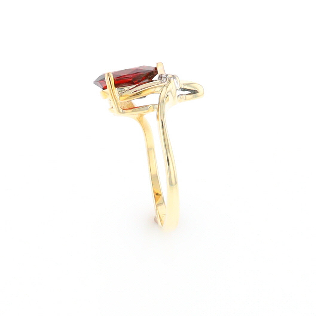 Pear Garnet Ring