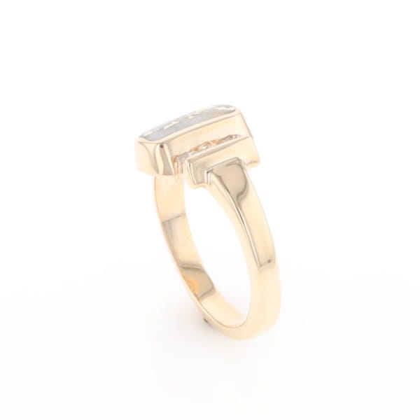 Gold Quartz Ring Oval Inlaid Design with .24ctw Round Diamonds