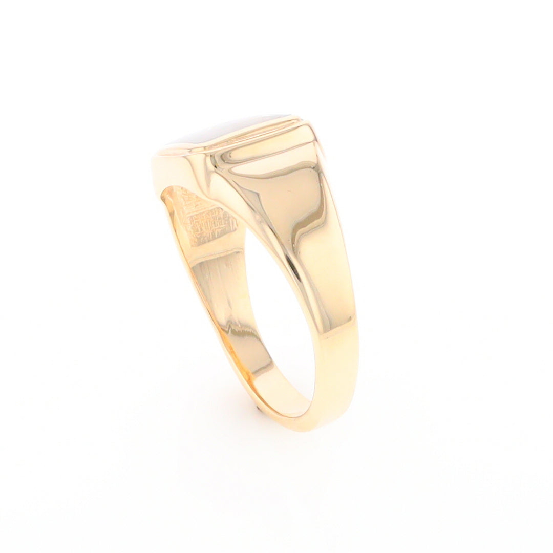 Gold Quartz Ring Square Inlaid Design