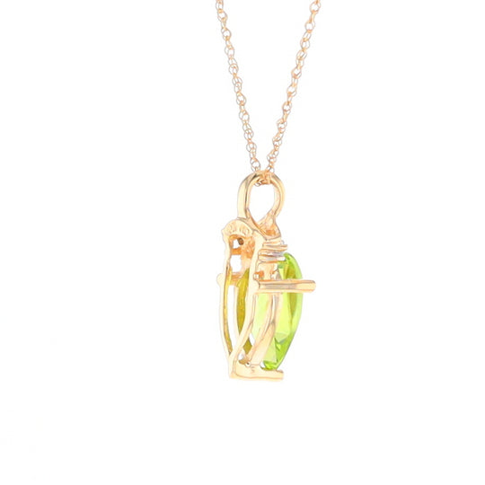 Pear-Shaped Peridot Necklace