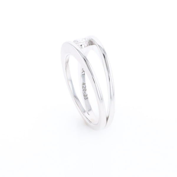 Kiss Ring