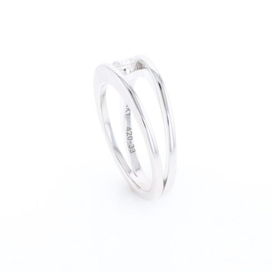 Kiss Ring