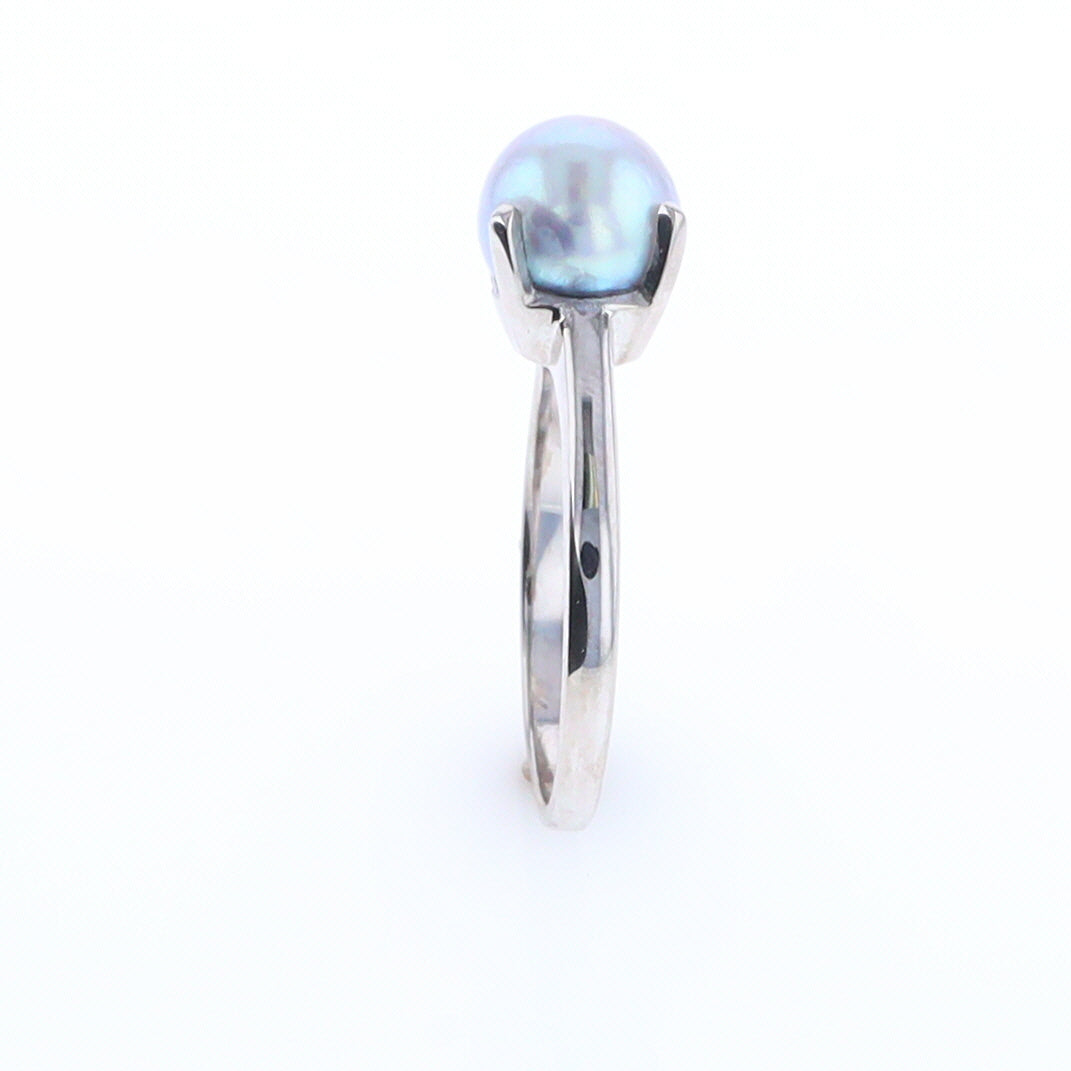 Gray Pearl Solitaire Ring