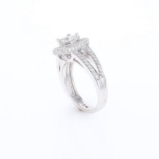 Princess Cut Engagement Ring