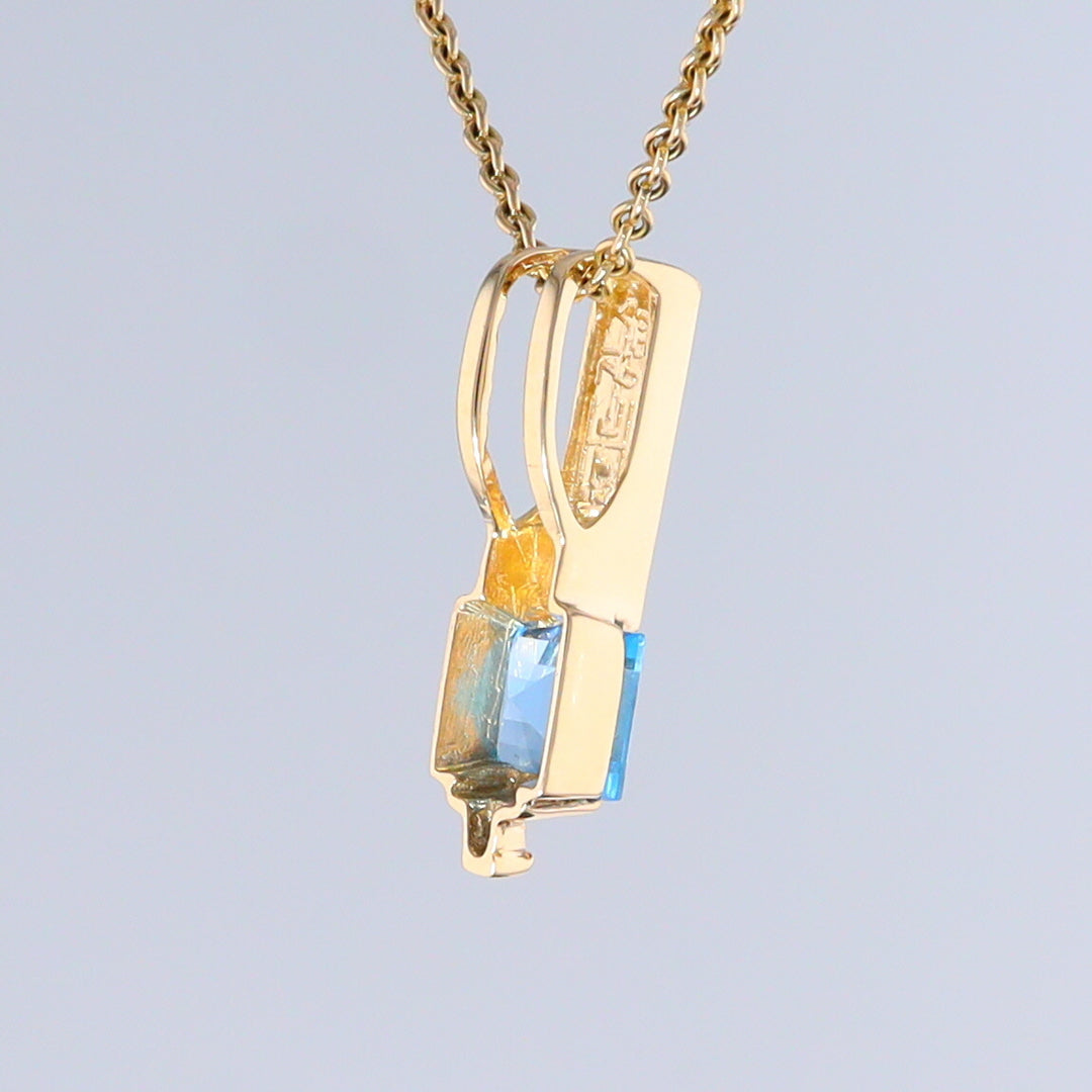 Opal Pendant Rectangle Inlaid with Peridot and 0.03ctw Round Diamond